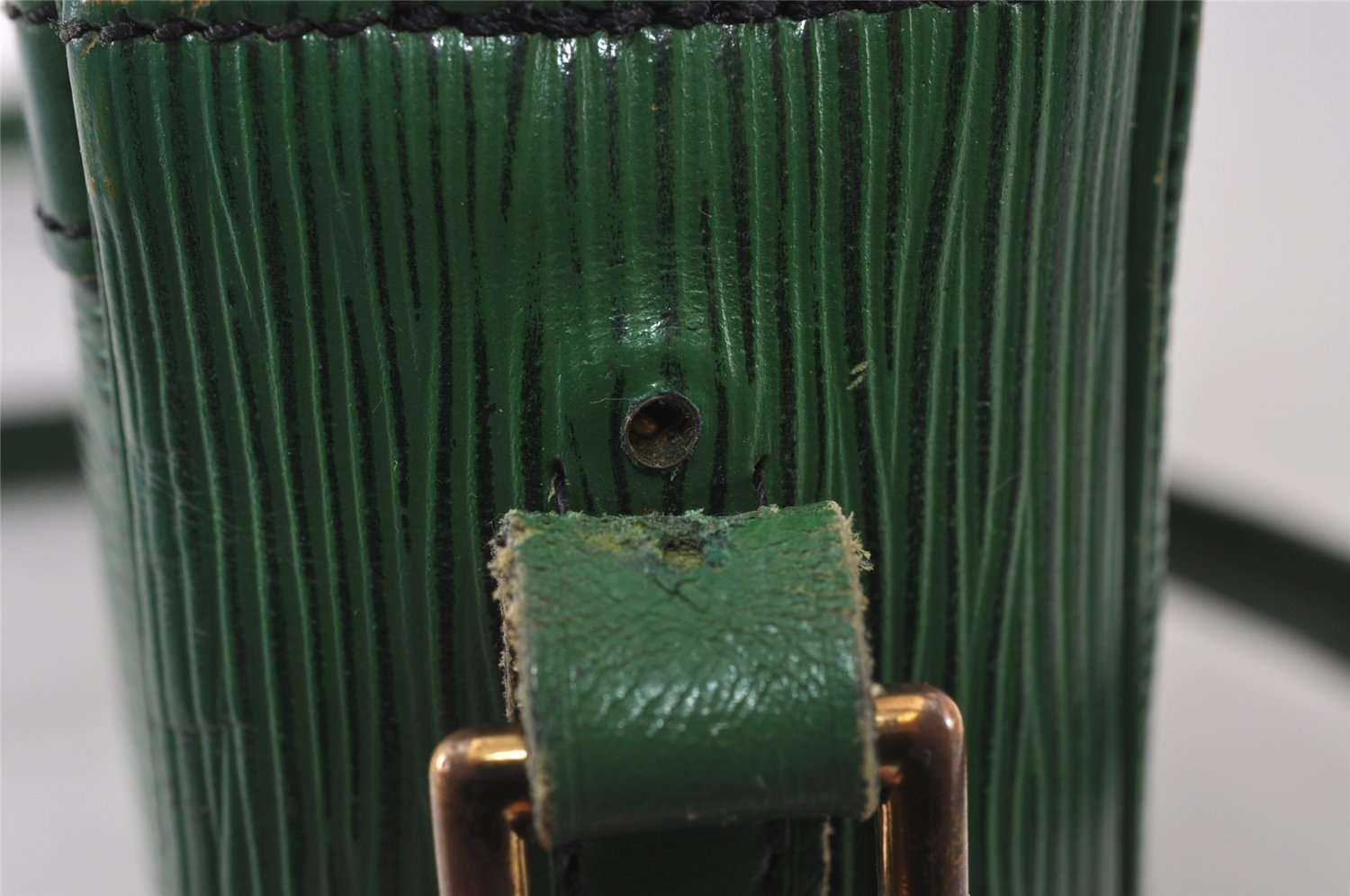 Auth Louis Vuitton Epi Trocadero 24 Shoulder Cross Bag Green M52314 LV 8381I