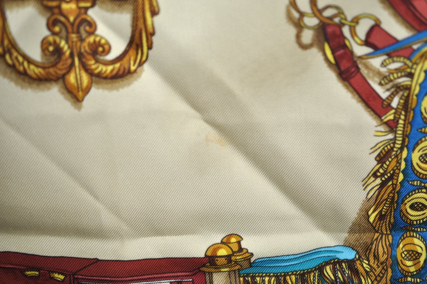 Authentic HERMES Carre 90 Scarf 