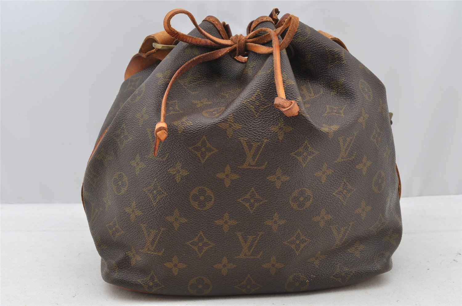 Authentic Louis Vuitton Monogram Petit Noe Drawstring Bag Old Model LV 8382I
