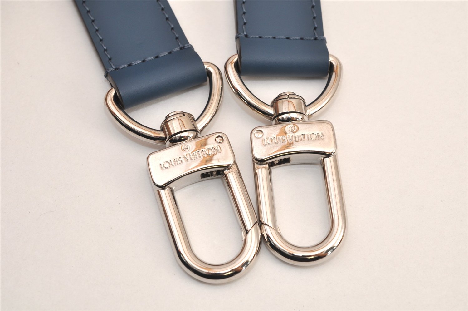 Authentic Louis Vuitton Leather Shoulder Strap Blue 50.2-60