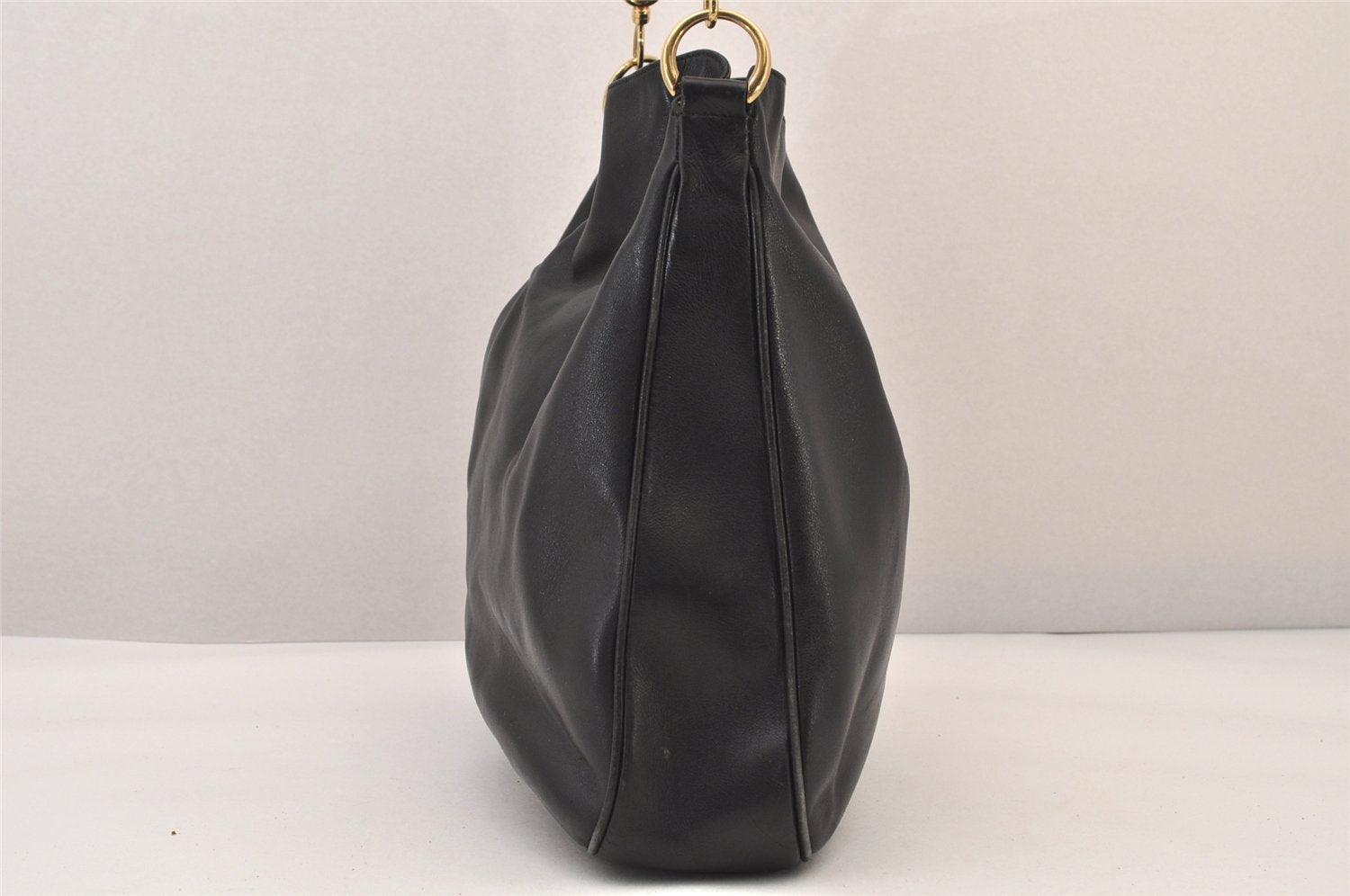 Authentic GUCCI Vintage Bamboo 2Way Shoulder Hand Bag Leather Black Junk 8397M