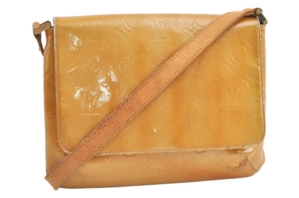Auth Louis Vuitton Vernis Thompson Street Shoulder Bag Yellow M91008 LV 8398J