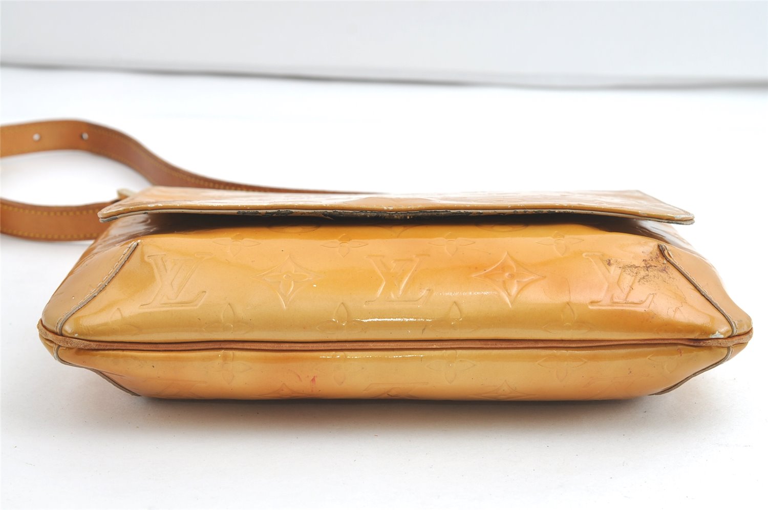 Auth Louis Vuitton Vernis Thompson Street Shoulder Bag Yellow M91008 LV 8398J