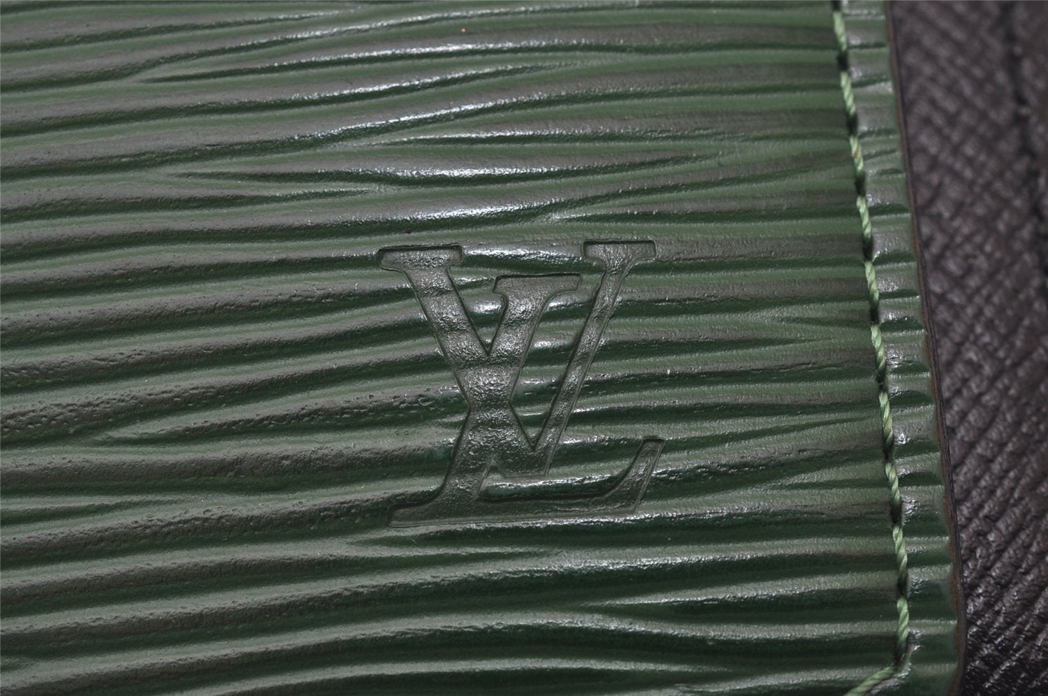 Authentic Louis Vuitton Epi Agenda PM Notebook Cover Green R20054 LV 8404I