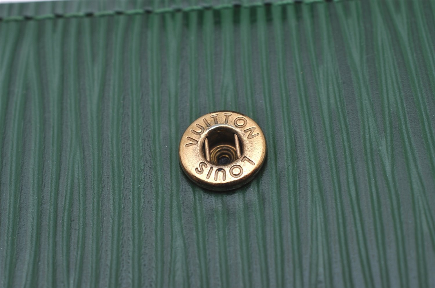 Authentic Louis Vuitton Epi Agenda PM Notebook Cover Green R20054 LV 8404I