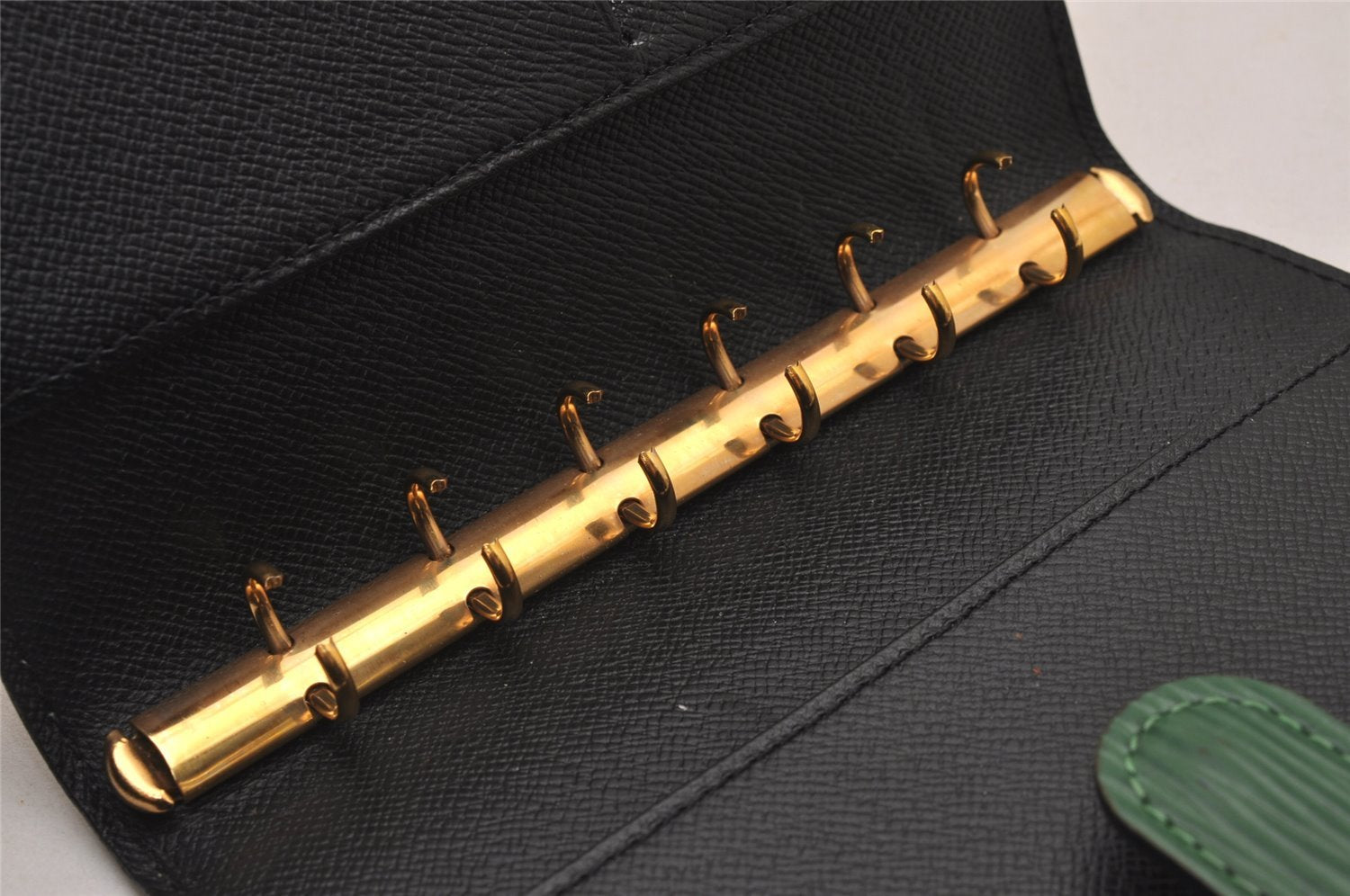 Authentic Louis Vuitton Epi Agenda PM Notebook Cover Green R20054 LV 8404I