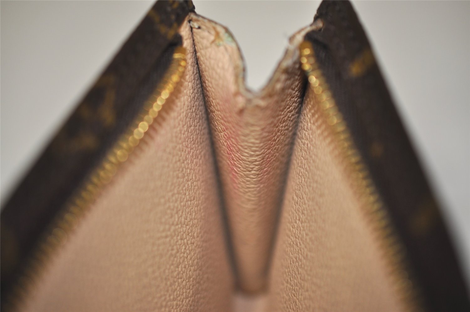 Authentic Louis Vuitton Monogram Pouch For Bucket PM LV 8410I