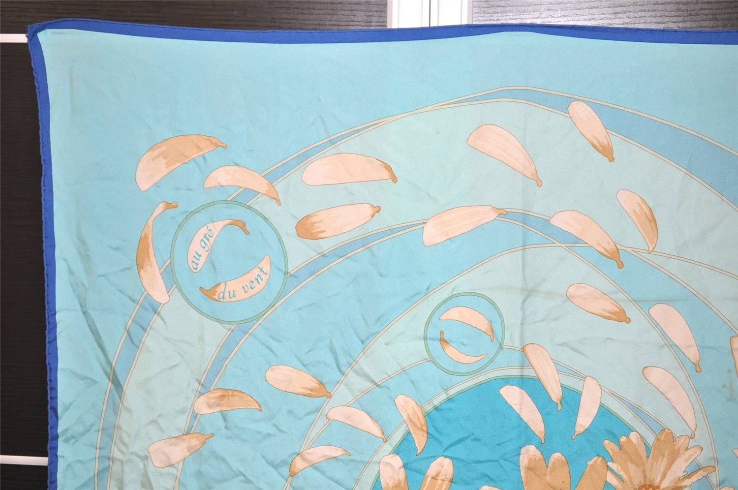 Authentic HERMES Carre 90 Scarf 