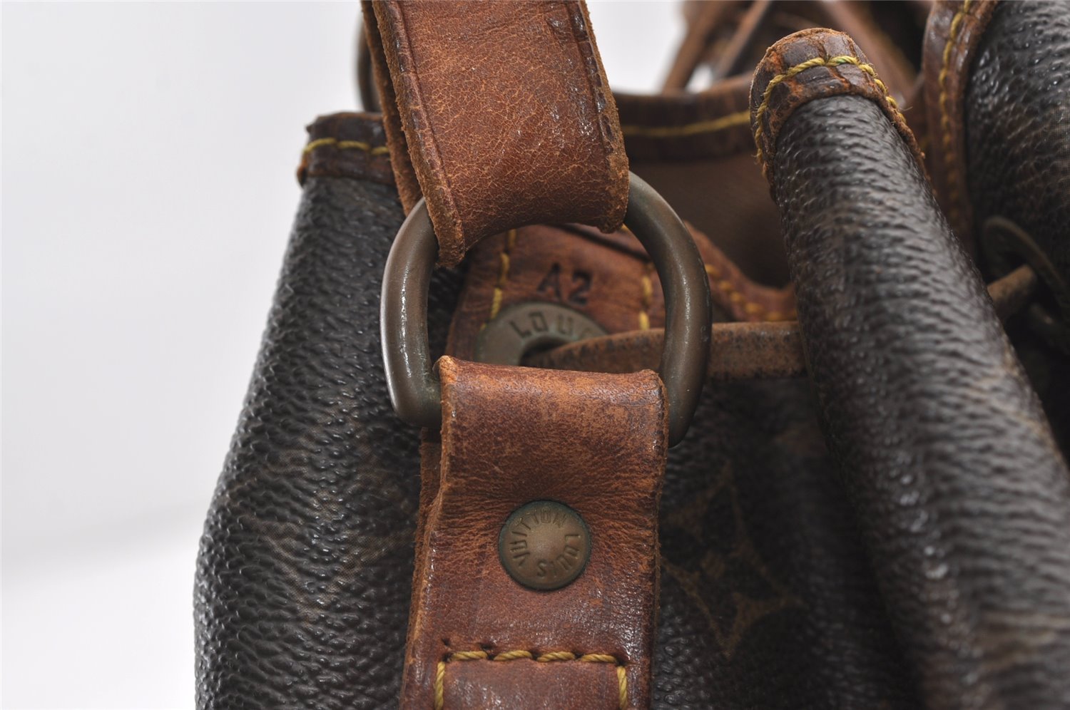 Authentic Louis Vuitton Monogram Petit Noe M42226 Shoulder Drawstring Bag 8413J