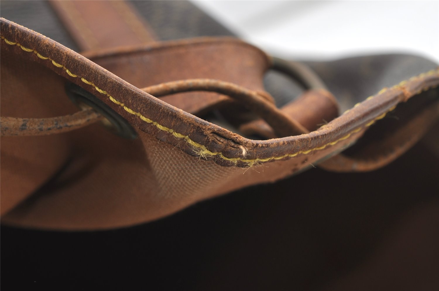 Authentic Louis Vuitton Monogram Petit Noe M42226 Shoulder Drawstring Bag 8413J