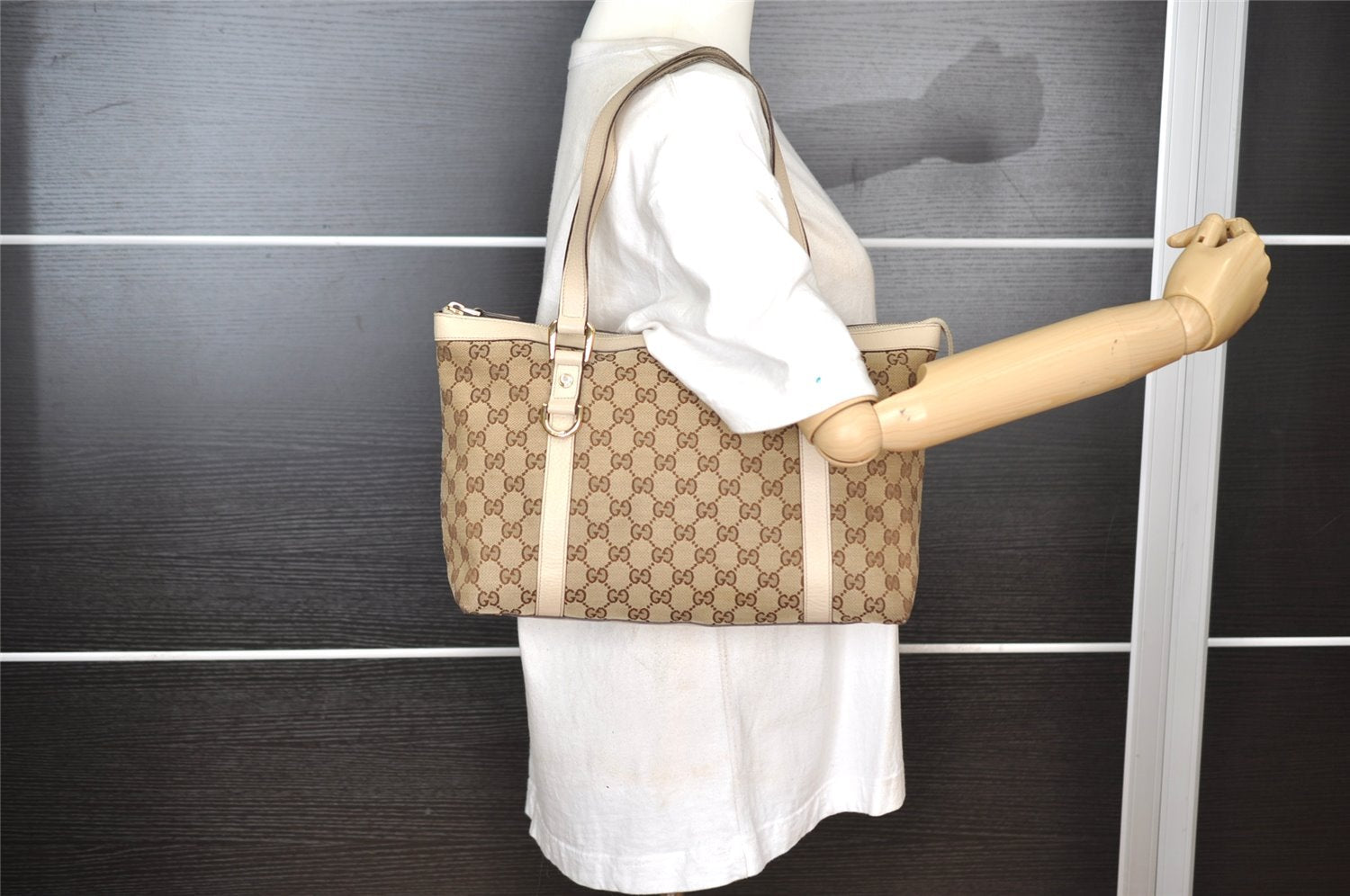 Authentic GUCCI Abbey Shoulder Tote Bag GG Canvas Leather 141470 Brown 8426I