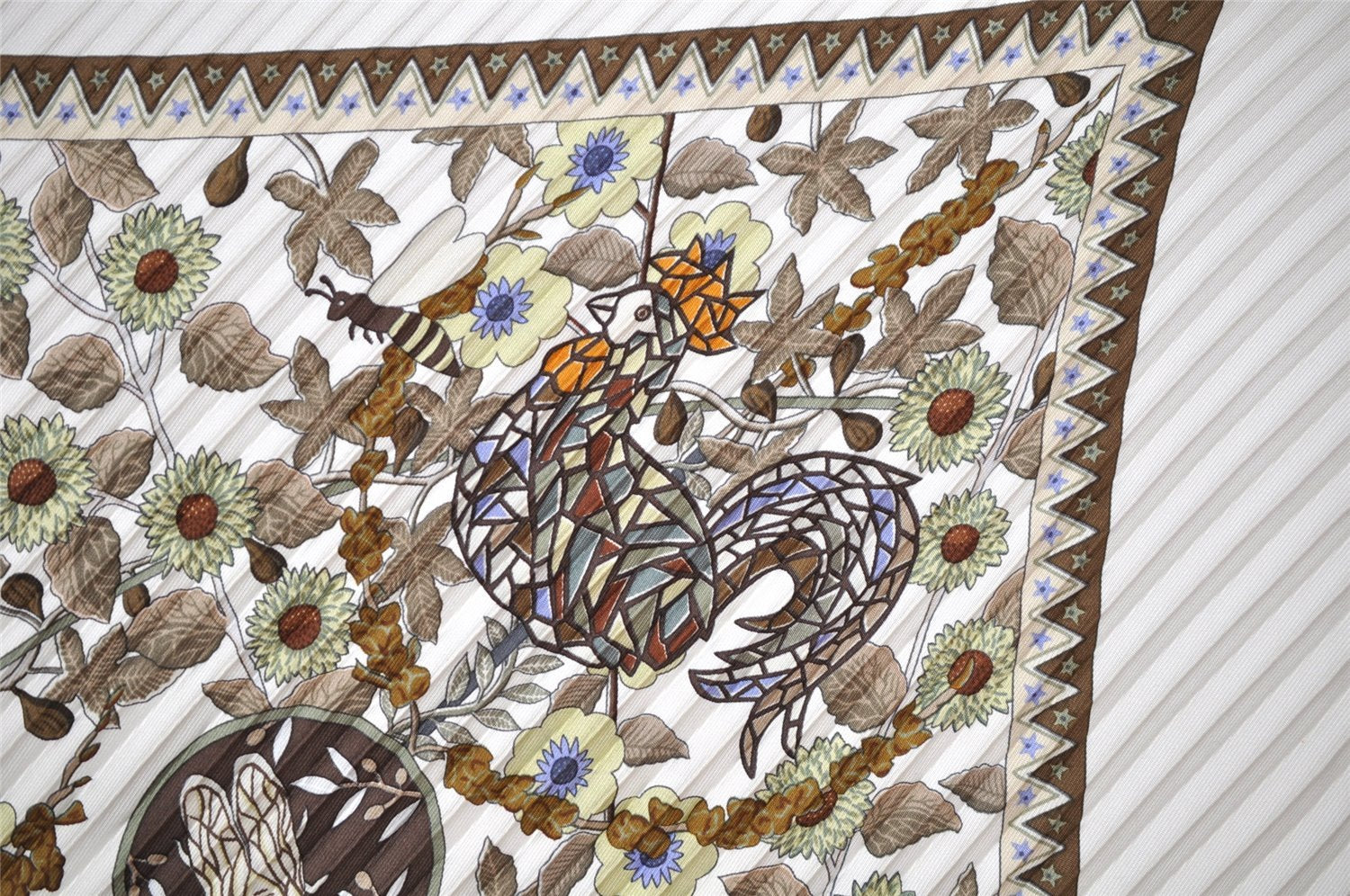 Authentic HERMES Pleats Scarf 