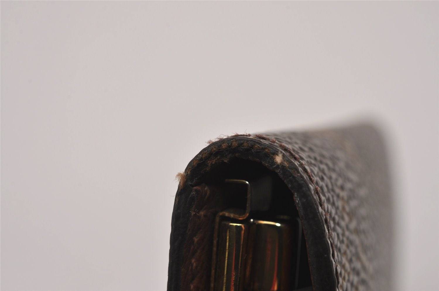 Authentic Louis Vuitton Monogram Multicles 6 Six Hooks Key Case M62630 LV 8437I