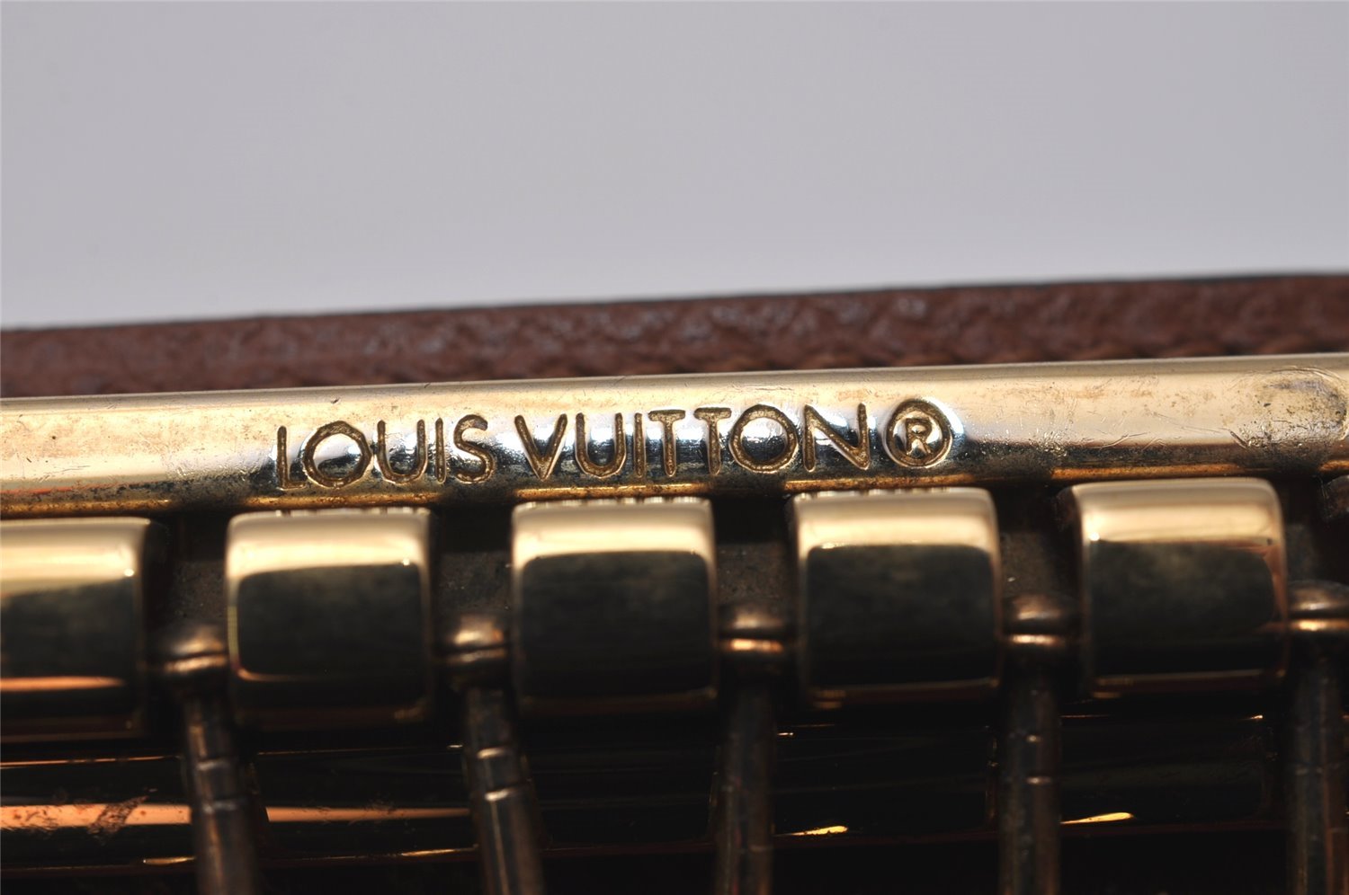 Authentic Louis Vuitton Monogram Multicles 6 Six Hooks Key Case M62630 LV 8437I