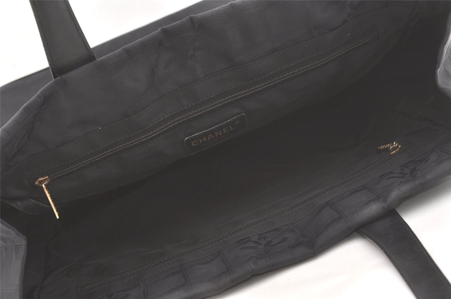 Authentic CHANEL New Travel Line Shoulder Tote Bag Nylon Leather Black 8438I