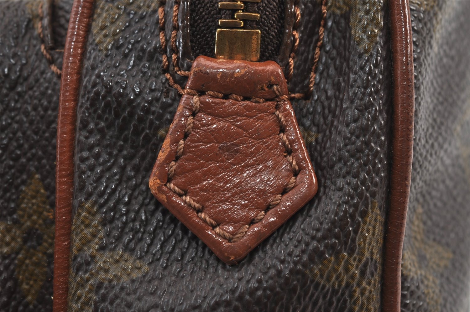 Authentic Louis Vuitton Monogram Amazone Shoulder Cross Body Bag Old Model 8440J