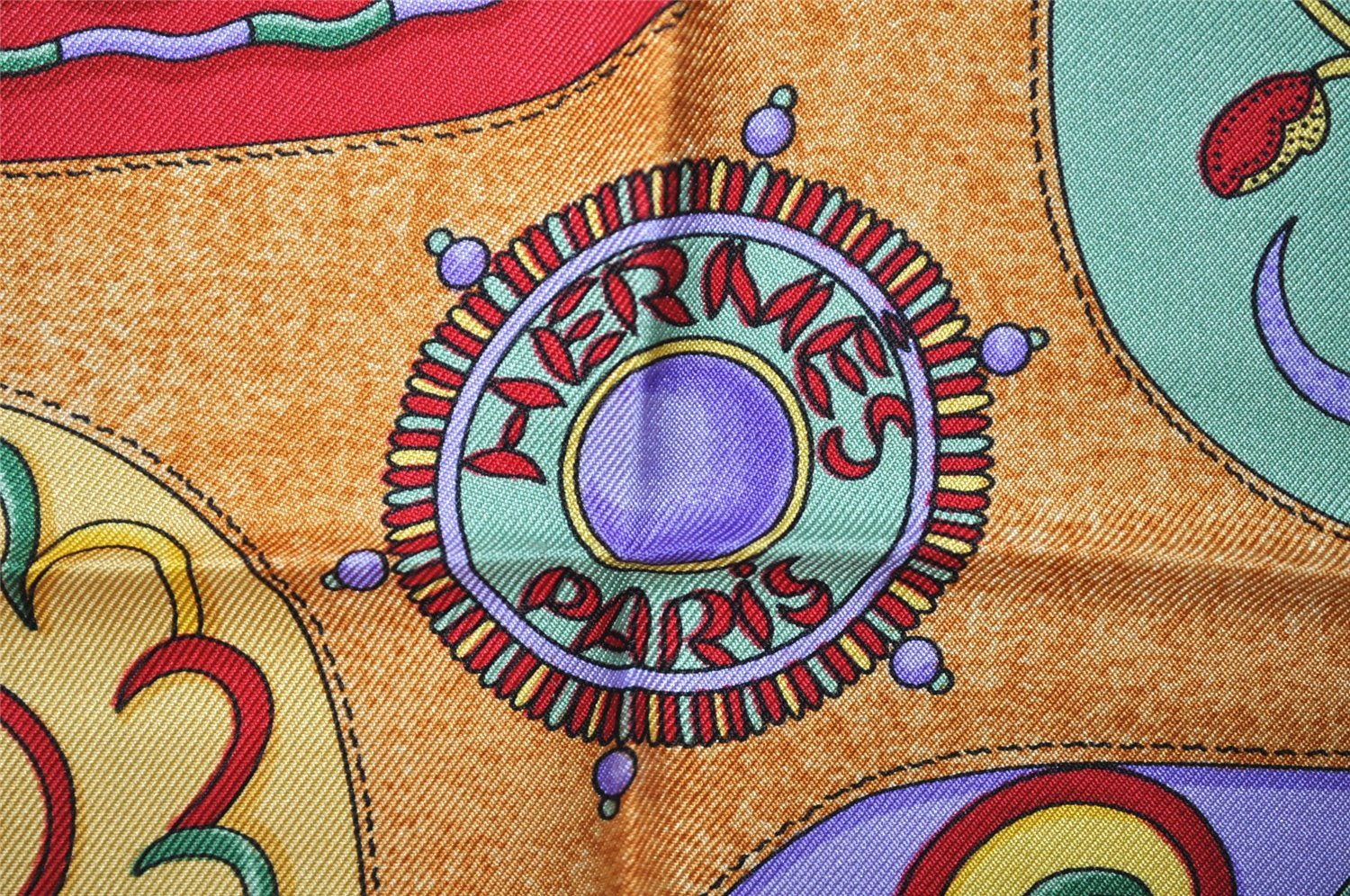 Authentic HERMES Carre 90 Scarf 