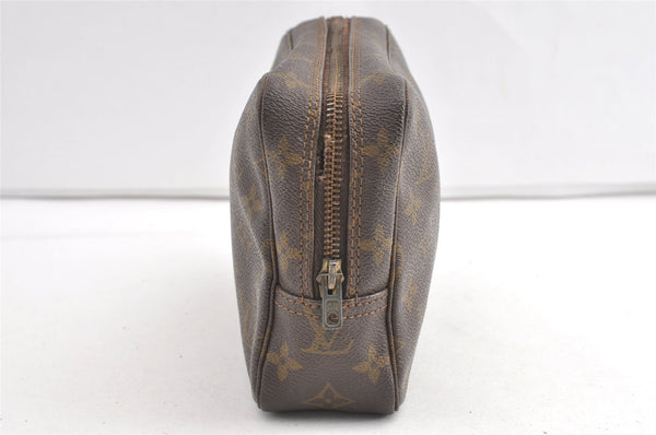 Auth Louis Vuitton Monogram Trousse Toilette 23 Clutch Hand Bag Old Model 8442J