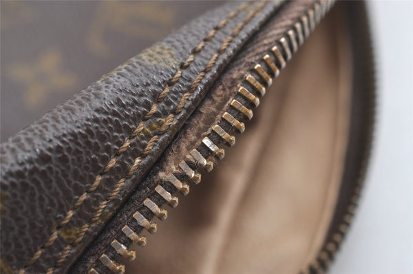 Auth Louis Vuitton Monogram Trousse Toilette 23 Clutch Hand Bag Old Model 8442J