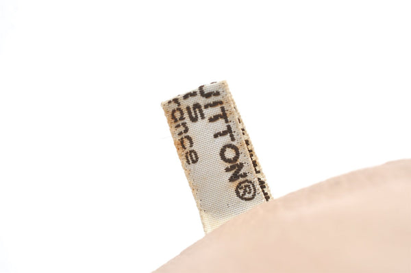 Auth Louis Vuitton Monogram Trousse Toilette 23 Clutch Hand Bag Old Model 8442J