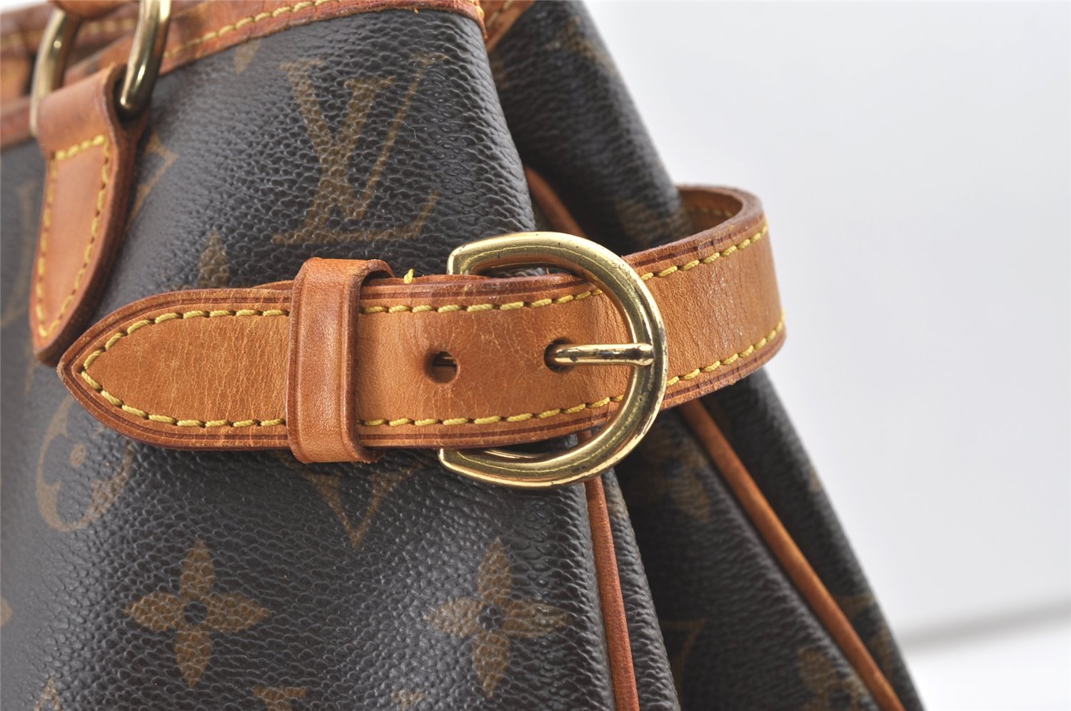 Authentic Louis Vuitton Monogram Batignolles Vertical Tote Bag M51153 LV 8444J