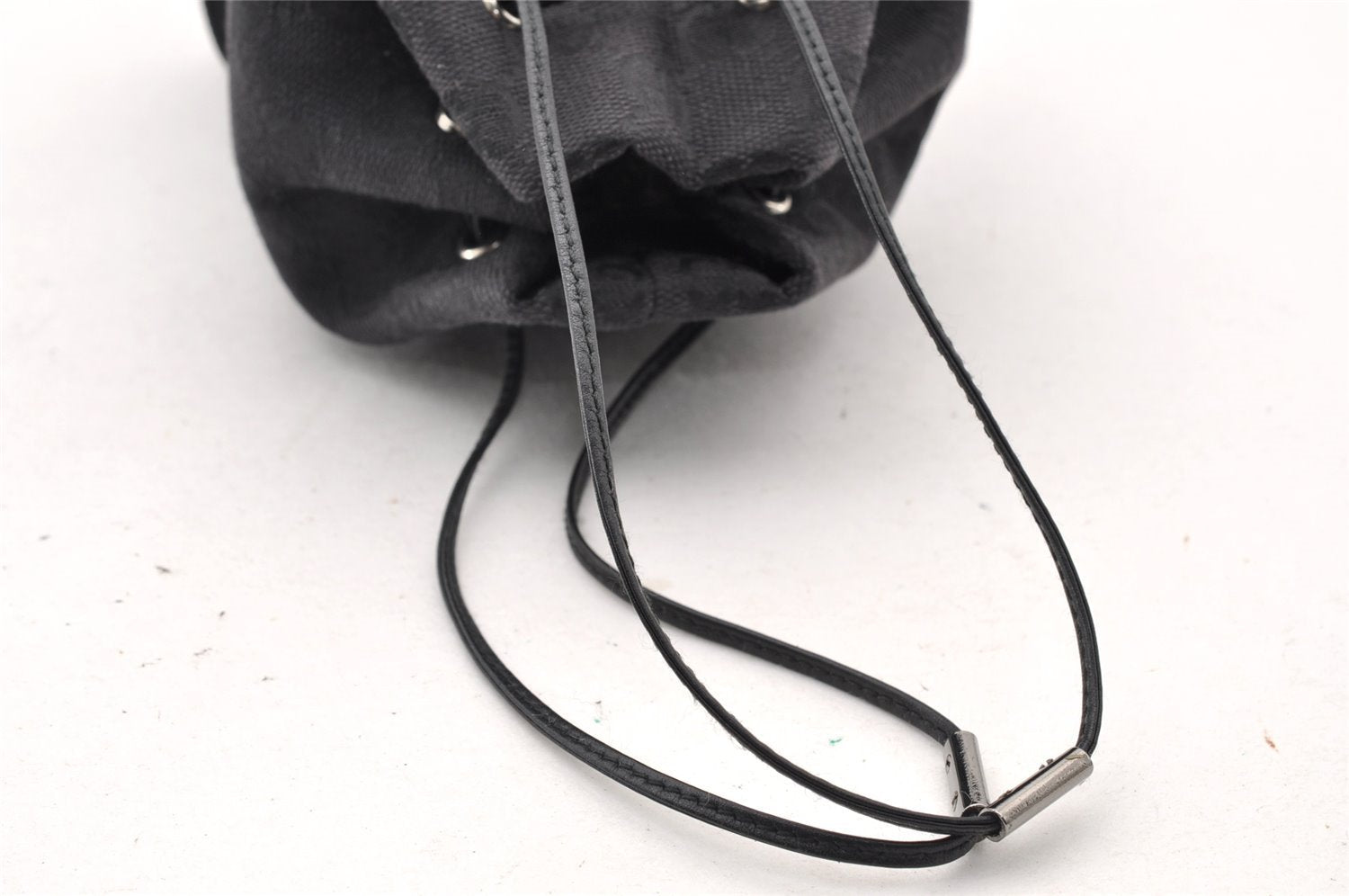 Authentic GUCCI Drawstring Pouch Purse GG Canvas Leather 0391054 Black 8448I