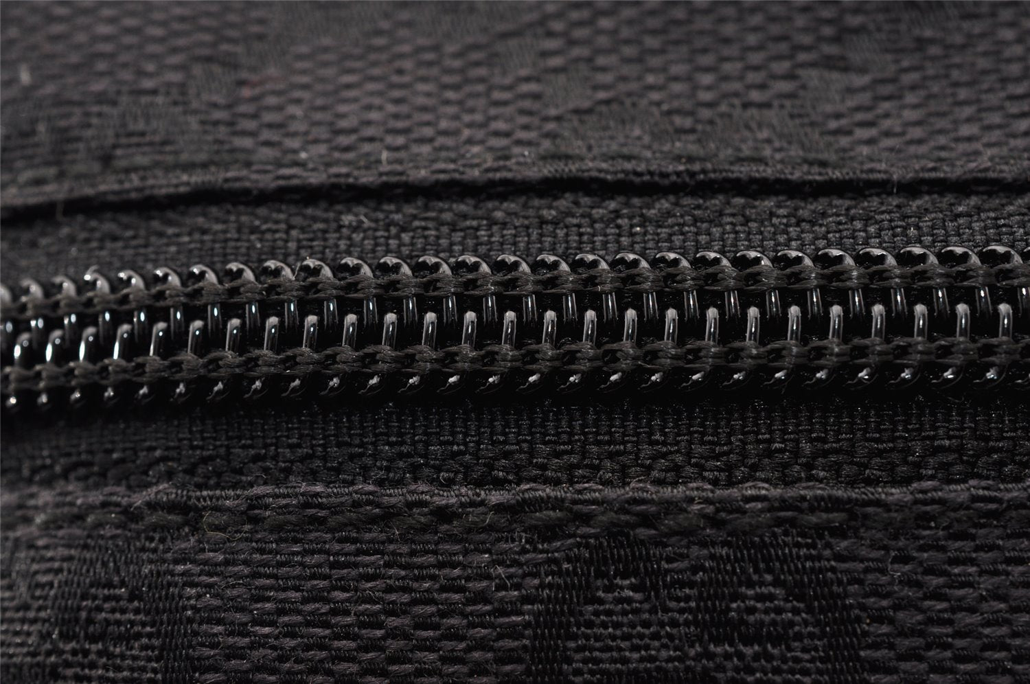 Authentic GUCCI Drawstring Pouch Purse GG Canvas Leather 0391054 Black 8448I