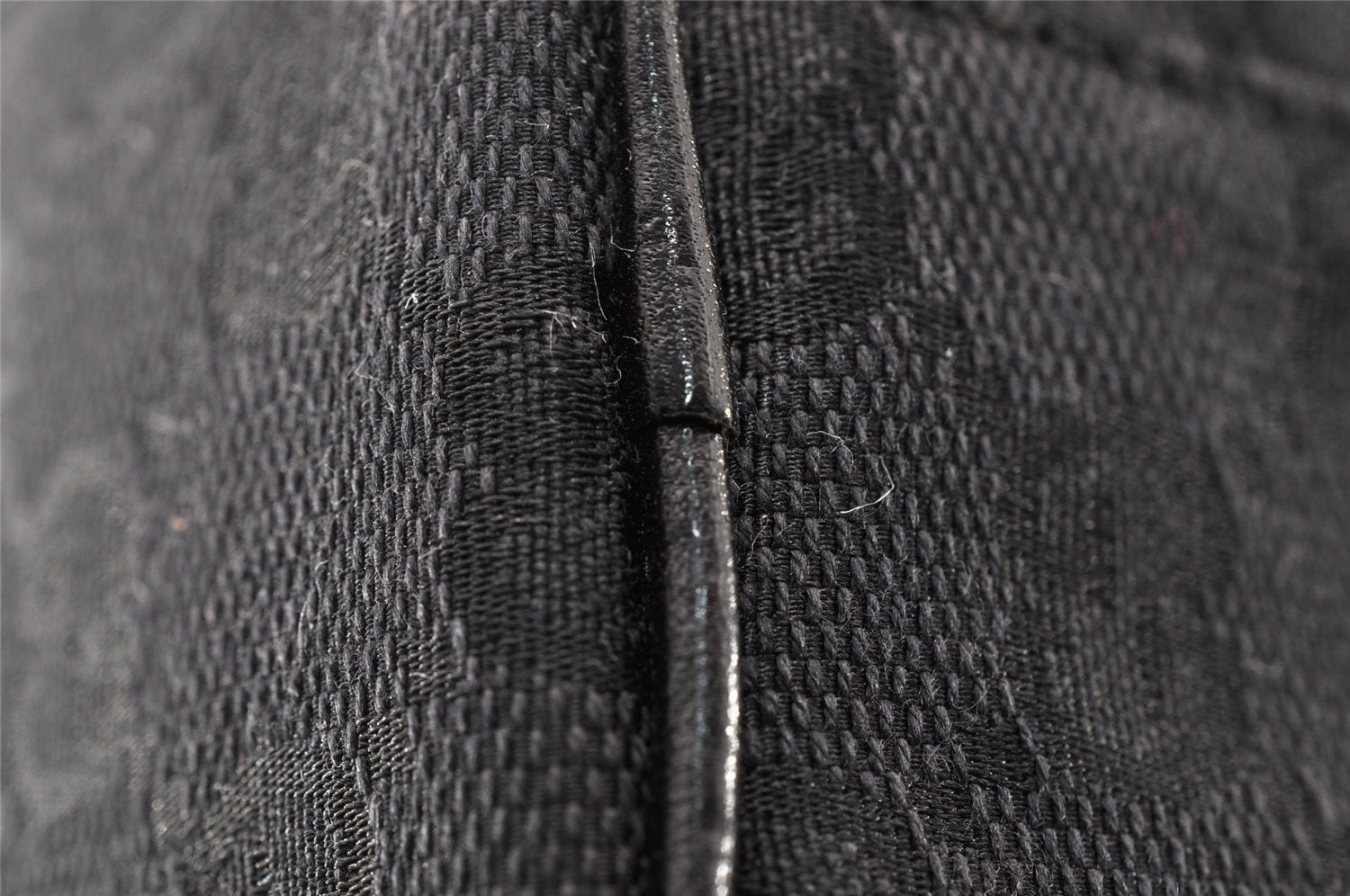 Authentic GUCCI Drawstring Pouch Purse GG Canvas Leather 0391054 Black 8448I