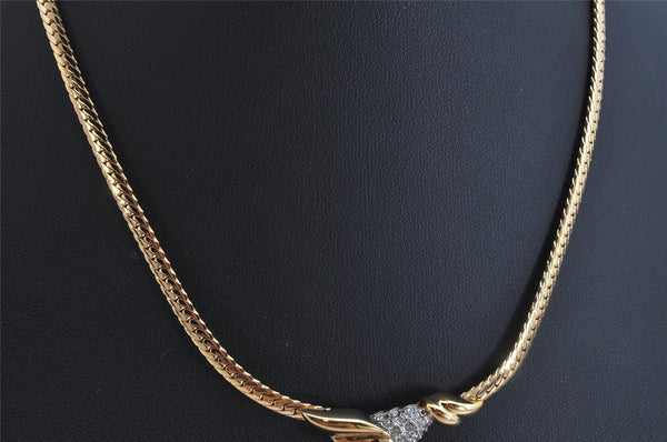 Authentic NINA RICCI Gold Tone Rhinestone Chain Pendant Choker Necklace 8454J