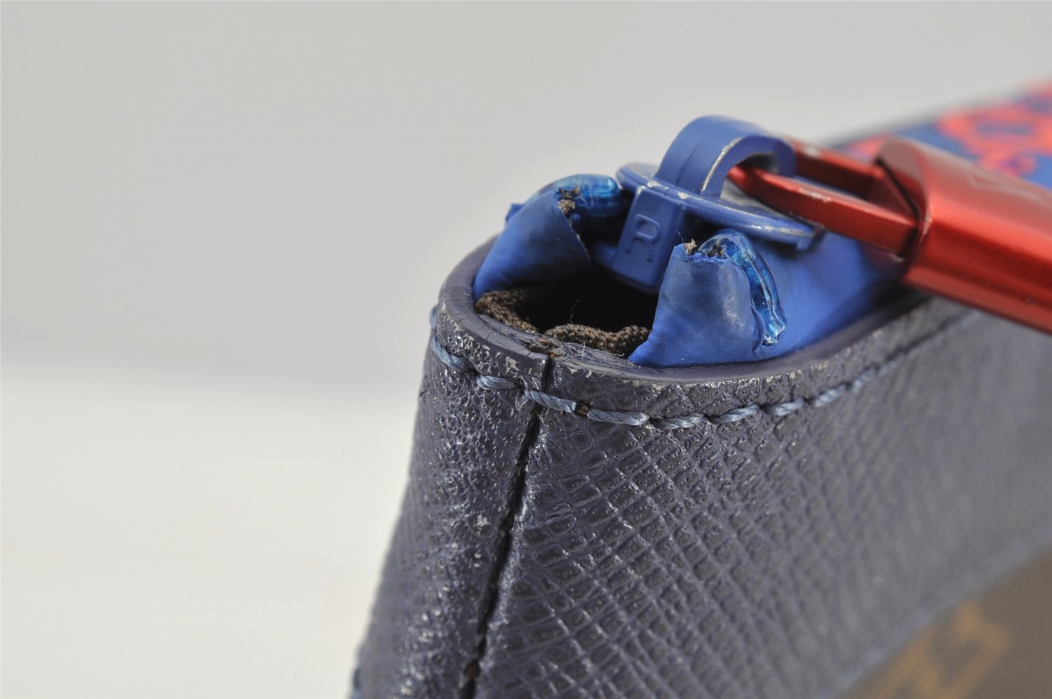 Authentic Louis Vuitton Monogram Pochette Apollo Clutch Hand Bag M63048 LV 8456I