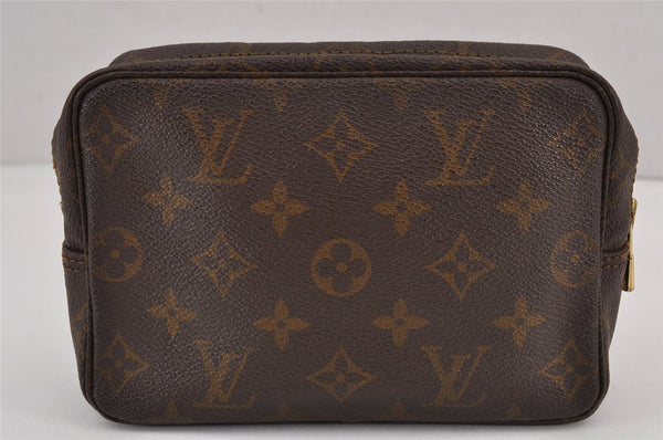 Auth Louis Vuitton Monogram Trousse Toilette 18 Clutch Hand Bag Old Model 8459J