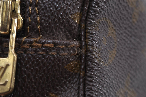 Auth Louis Vuitton Monogram Trousse Toilette 18 Clutch Hand Bag Old Model 8459J