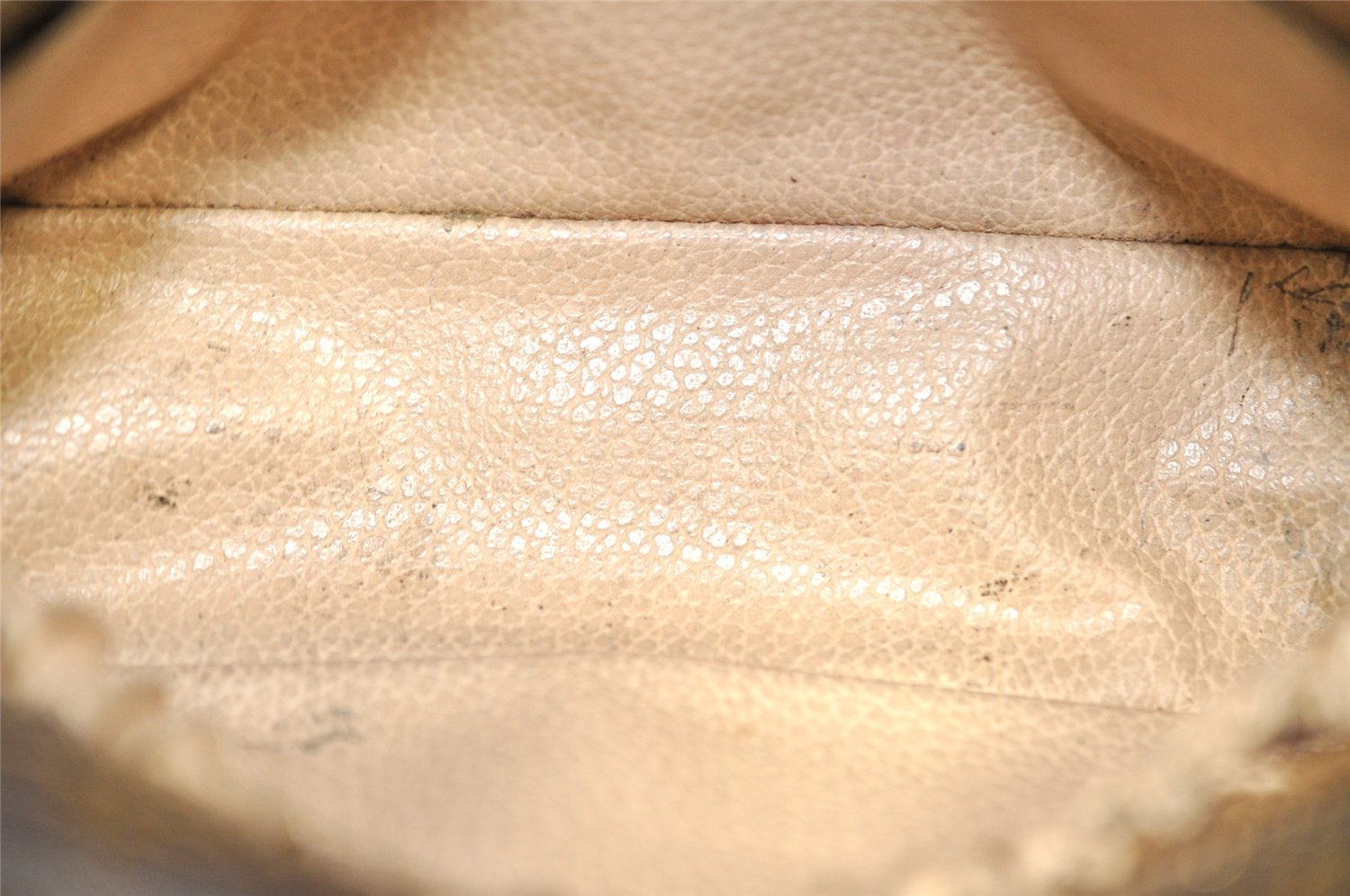 Auth Louis Vuitton Monogram Trousse Toilette 18 Clutch Hand Bag Old Model 8459J