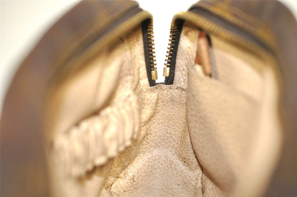 Auth Louis Vuitton Monogram Trousse Toilette 18 Clutch Hand Bag Old Model 8459J