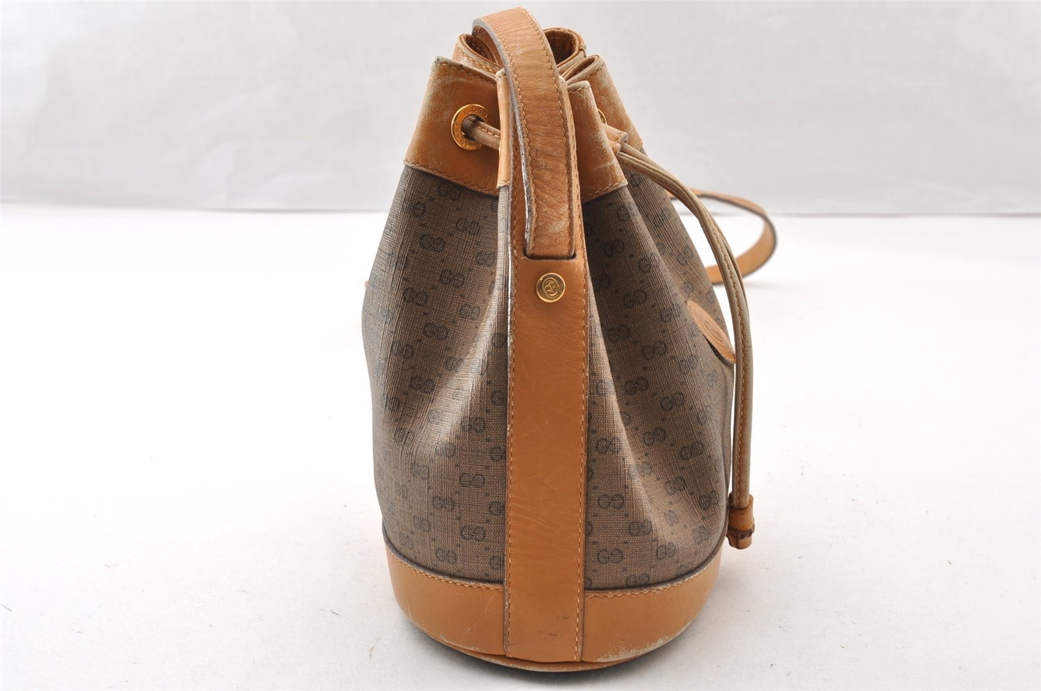 Authentic GUCCI Bamboo Micro GG PVC Leather Drawstring Bag Brown Junk 8462I
