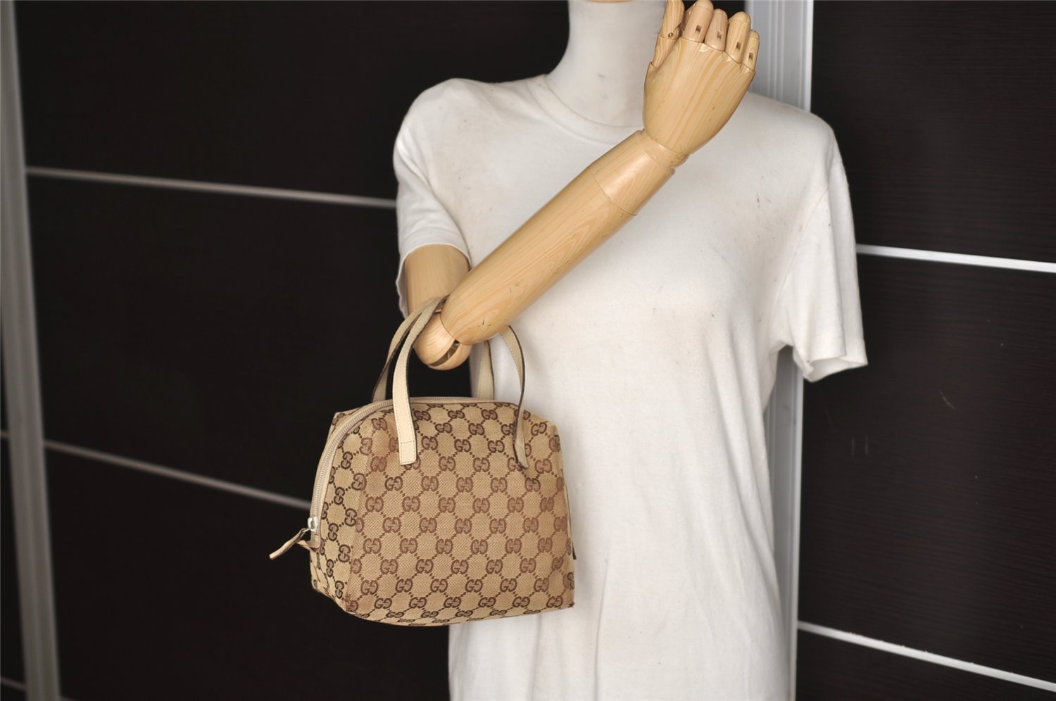 Authentic GUCCI Vintage Hand Bag Purse GG Canvas Leather 124542 Brown 8463J