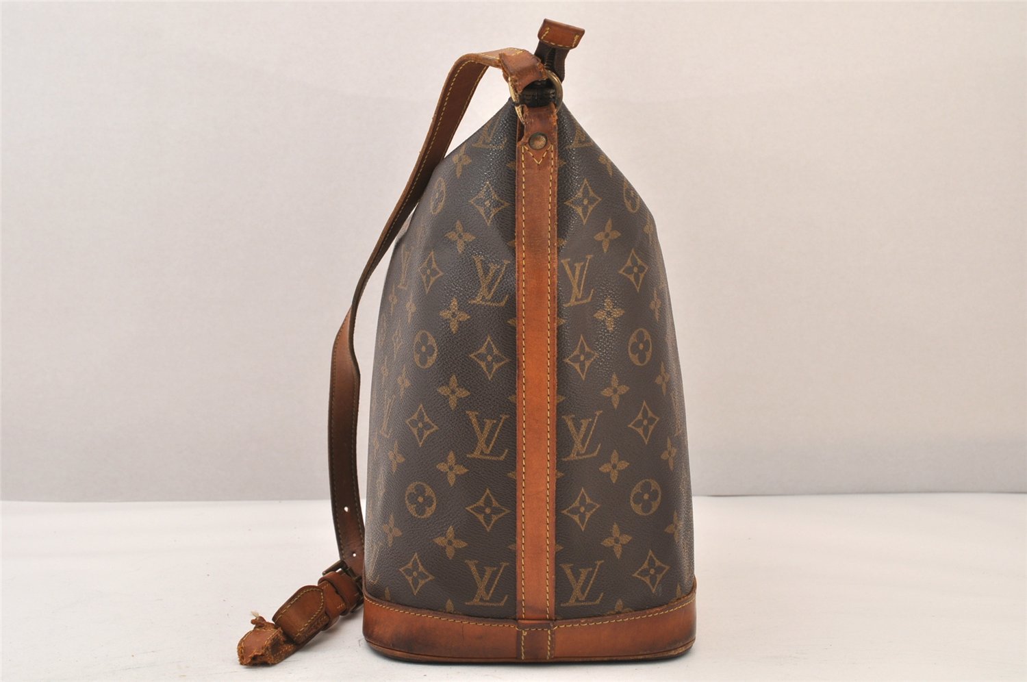 Auth Louis Vuitton Monogram Amfar Three Vanity Star Shoulder Bag Junk 8466M