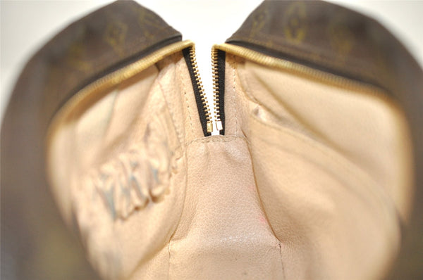 Auth Louis Vuitton Monogram Trousse Toilette 28 Clutch Hand Bag M47522 LV 8468J