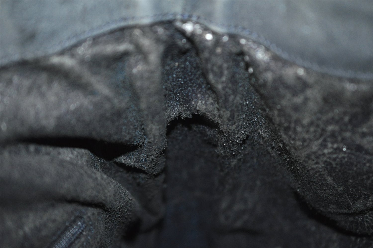 Authentic GUCCI Vintage Bamboo Shoulder Hand Bag Suede Leather Navy Junk 8470I