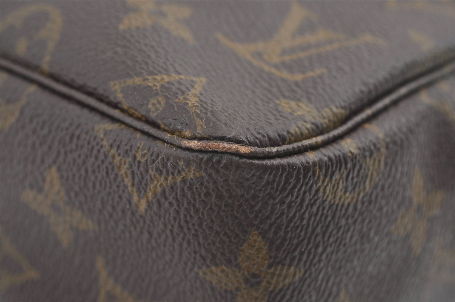 Auth Louis Vuitton Monogram Trousse Toilette 28 Clutch Bag M47522 Junk 8470J