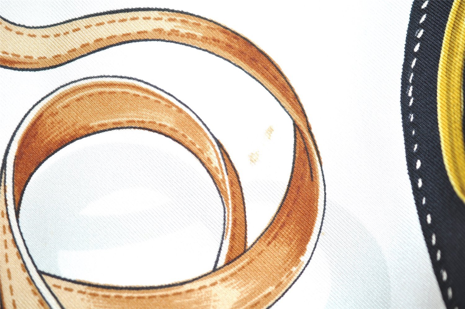 Authentic HERMES Carre 90 Scarf 