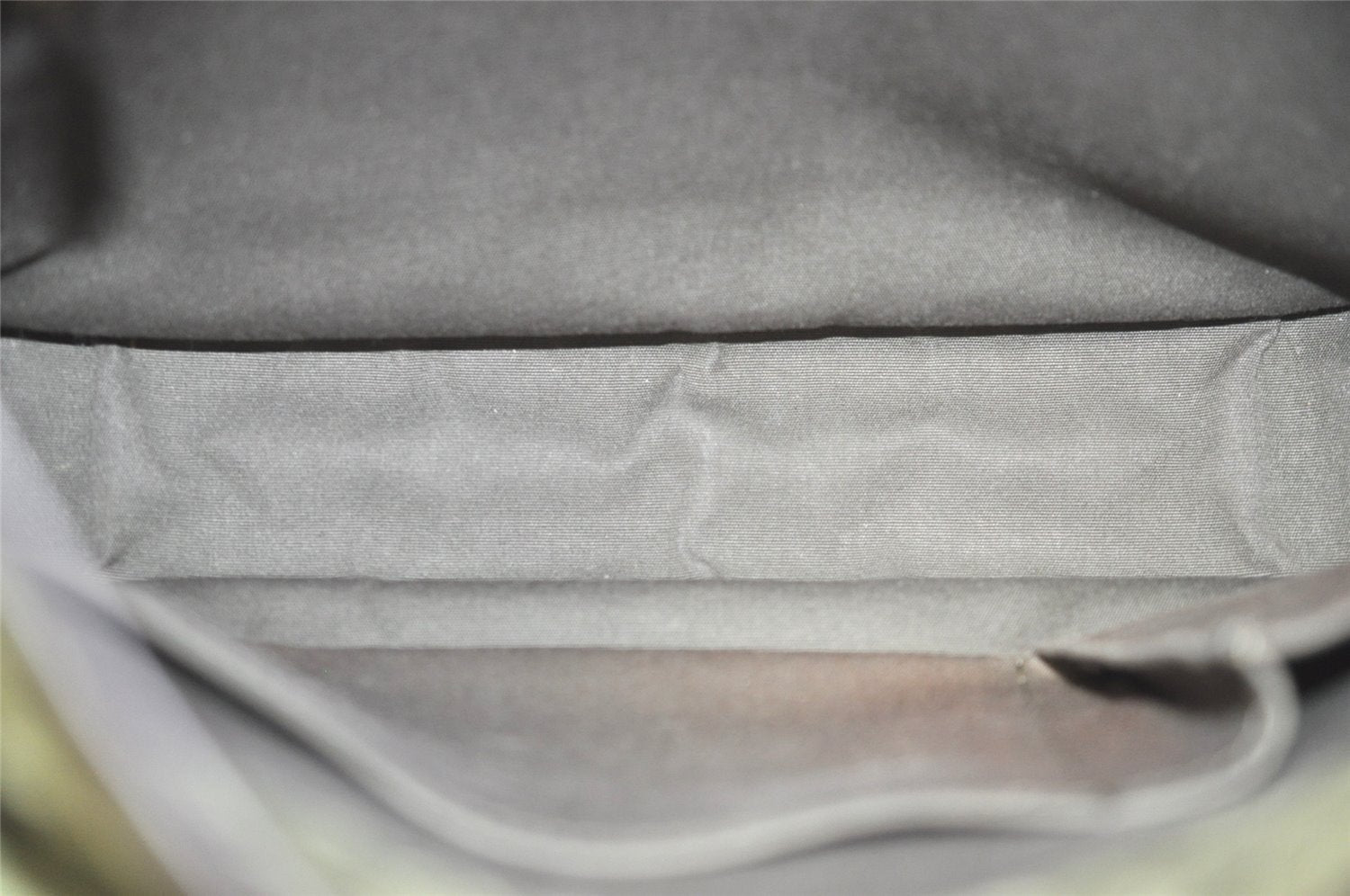 Authentic Louis Vuitton Monogram Mini Besace Mary Kate Shoulder Bag Green 8473J