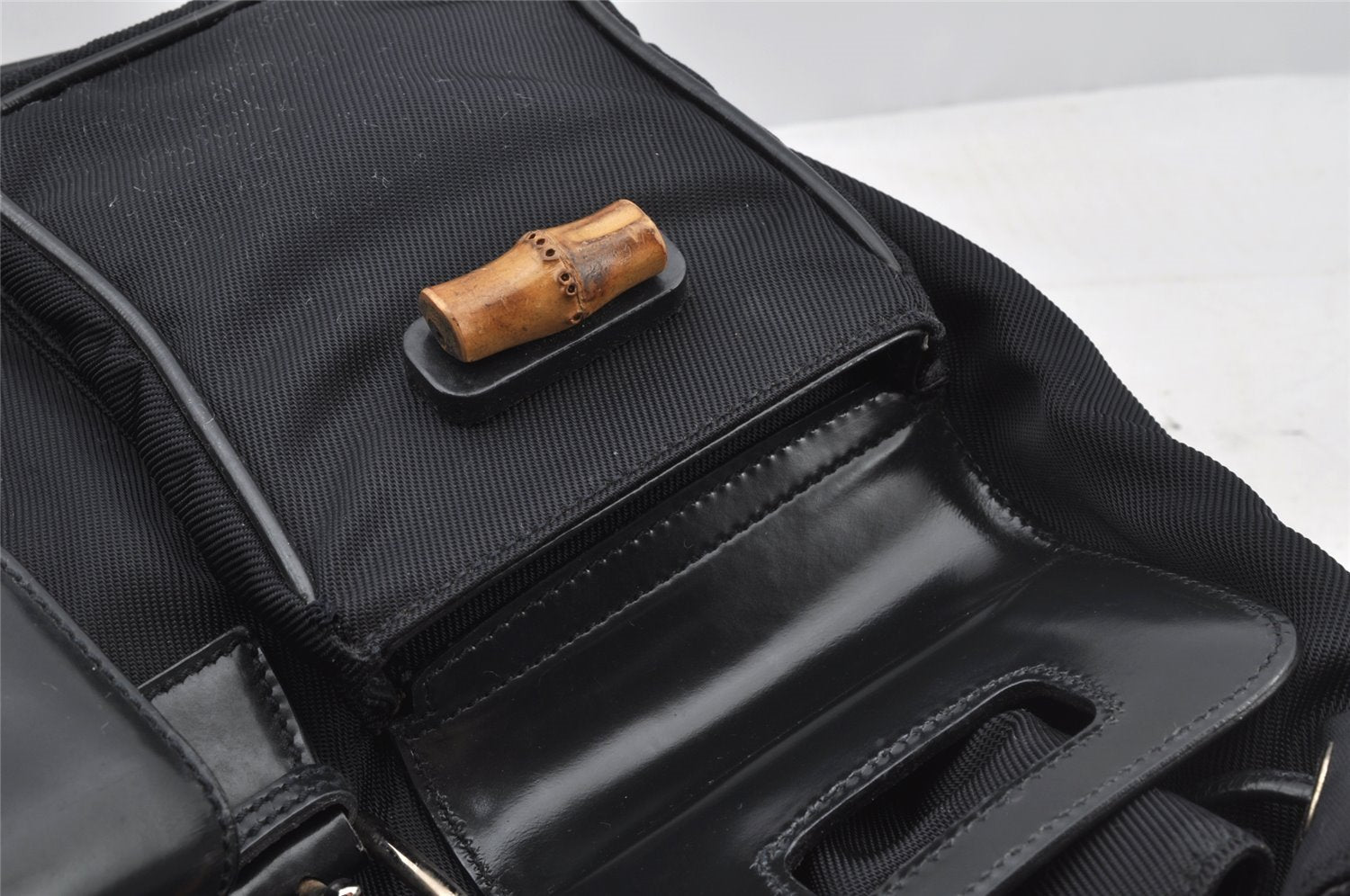 Authentic GUCCI Bamboo Vintage Drawstring Backpack Nylon Leather Black 8487I