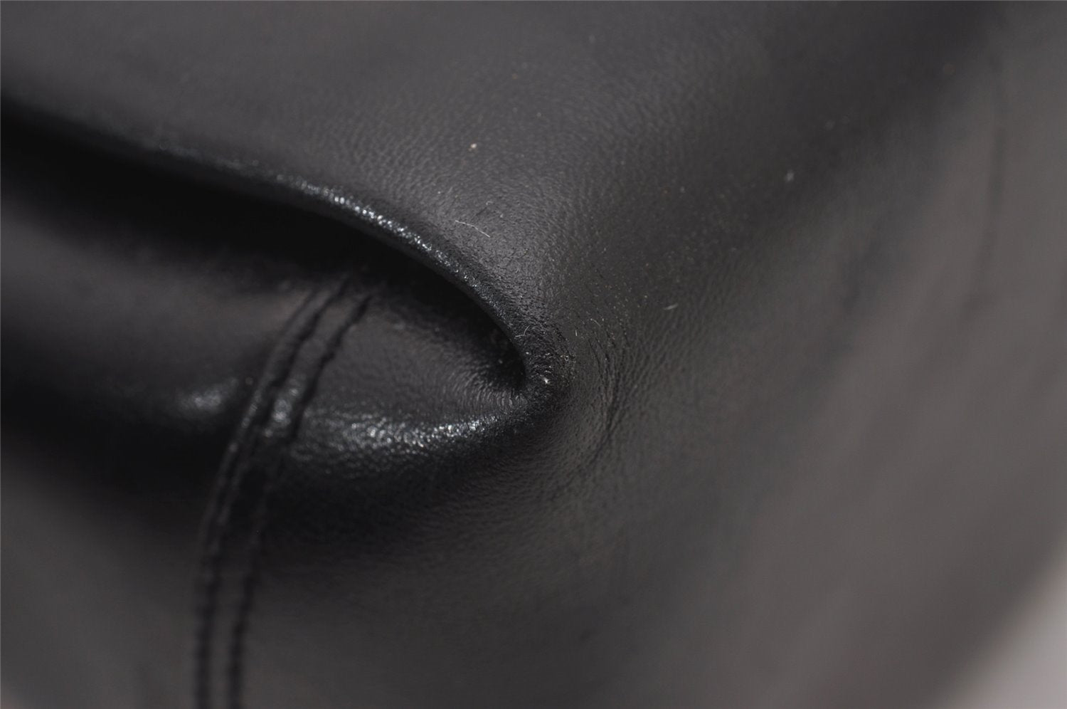 Authentic GUCCI Vintage Shoulder Hand Bag Purse Leather Black 8488I