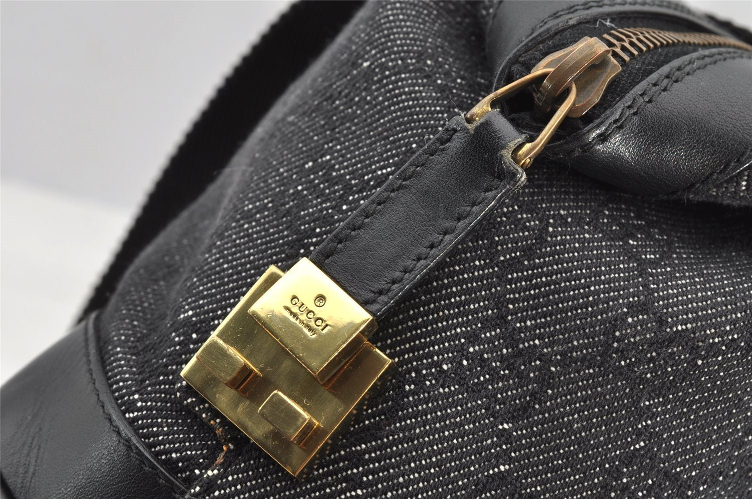 Authentic GUCCI Shoulder Tote Bag Purse GG Canvas Leather 92734 Black 8489I