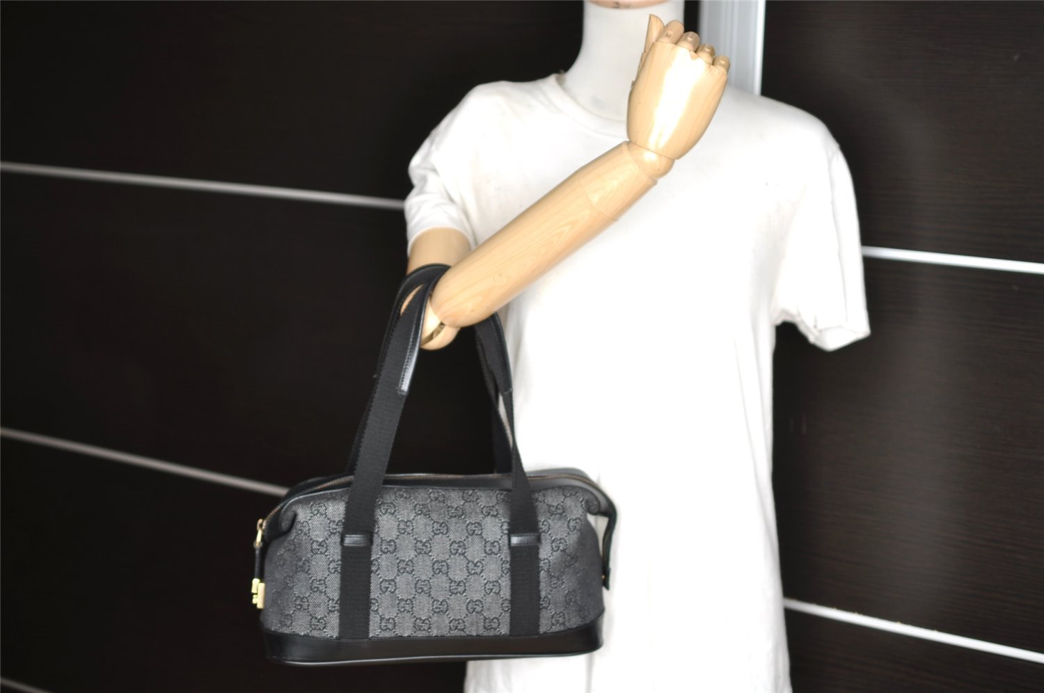 Authentic GUCCI Shoulder Tote Bag Purse GG Canvas Leather 92734 Black 8489I