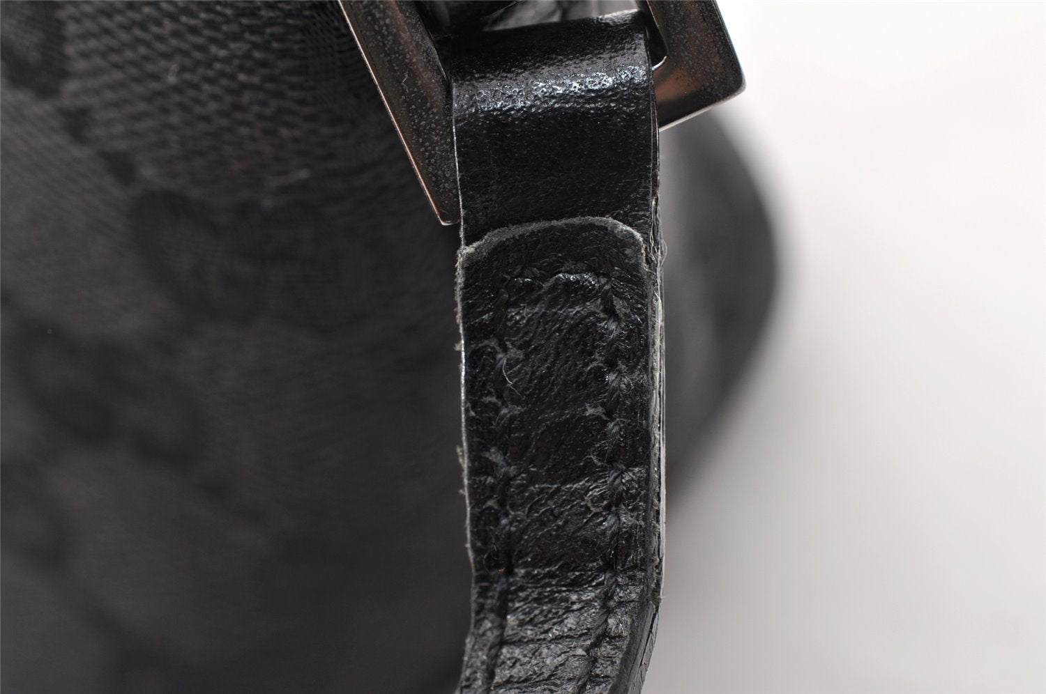 Authentic GUCCI Vintage Hand Bag Pouch Purse GG Canvas Leather 07198 Black 8490I