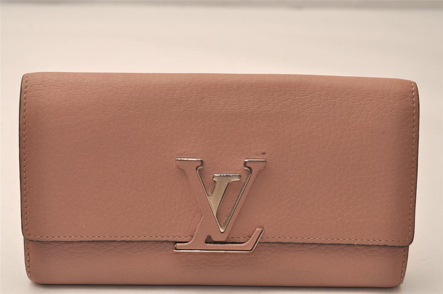 Authentic Louis Vuitton Taurillon Portefeuille Capucines Wallet Pink LV 8492J