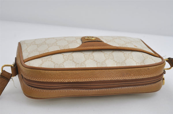 Authentic GUCCI Vintage Shoulder Cross Body Bag Purse GG PVC Leather White 8493I