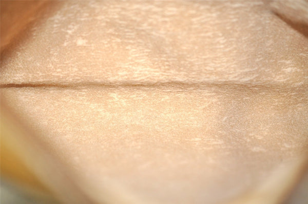 Authentic GUCCI Vintage Shoulder Cross Body Bag Purse GG PVC Leather White 8493I